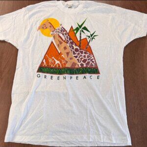 Greenpeace T-shirt With Giraffe Design